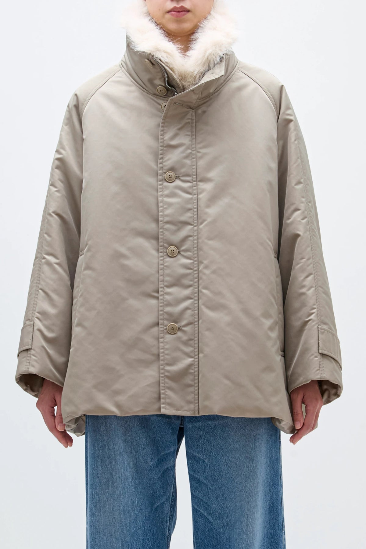 upper hights THE U-BENCH MID Coat