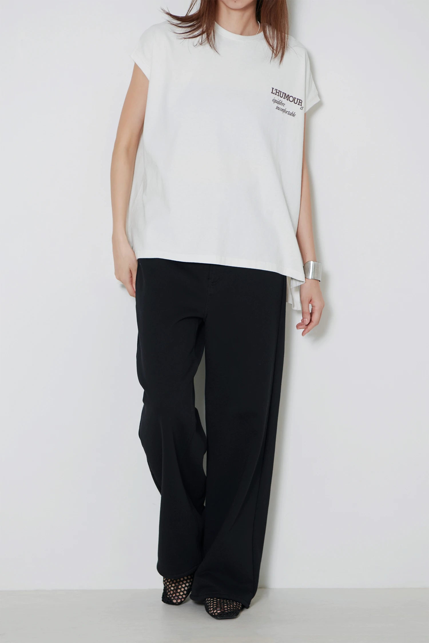 BIG NO SLEEVE TEE