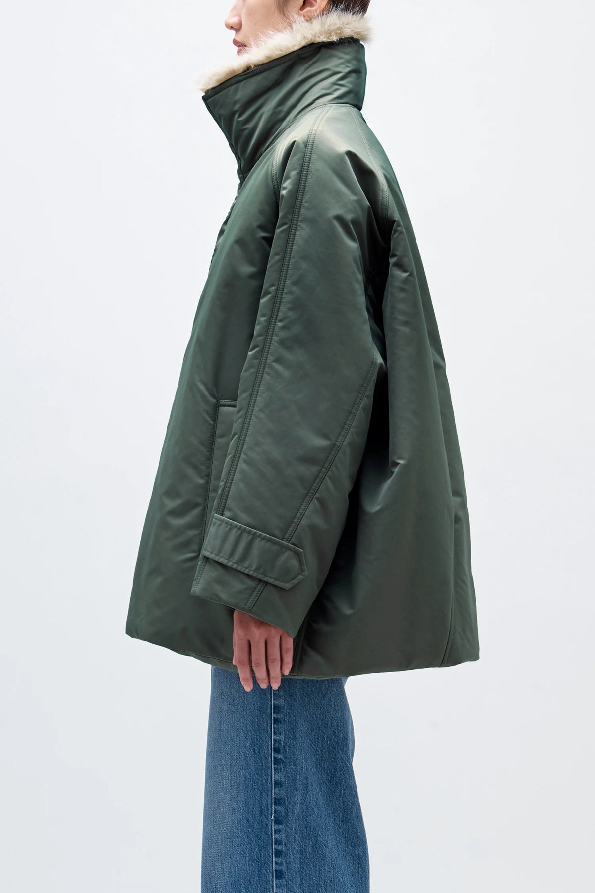upper hights THE U-BENCH MID Coat