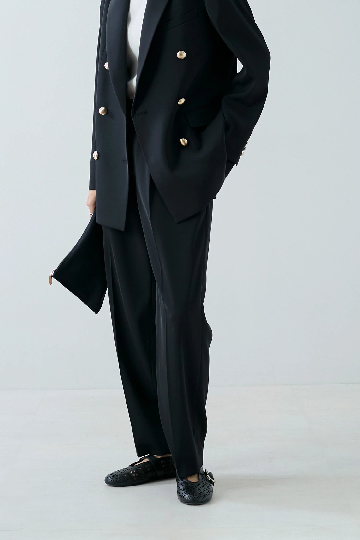 TAPERED PANTS