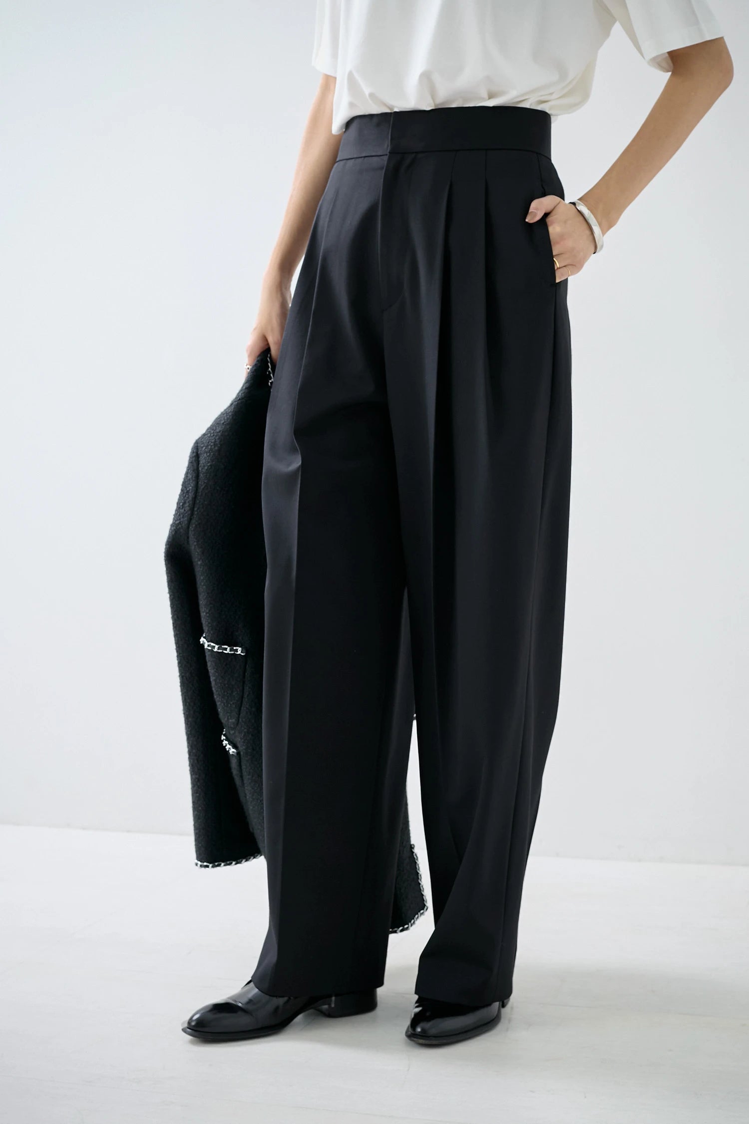 PLEATED PANTS