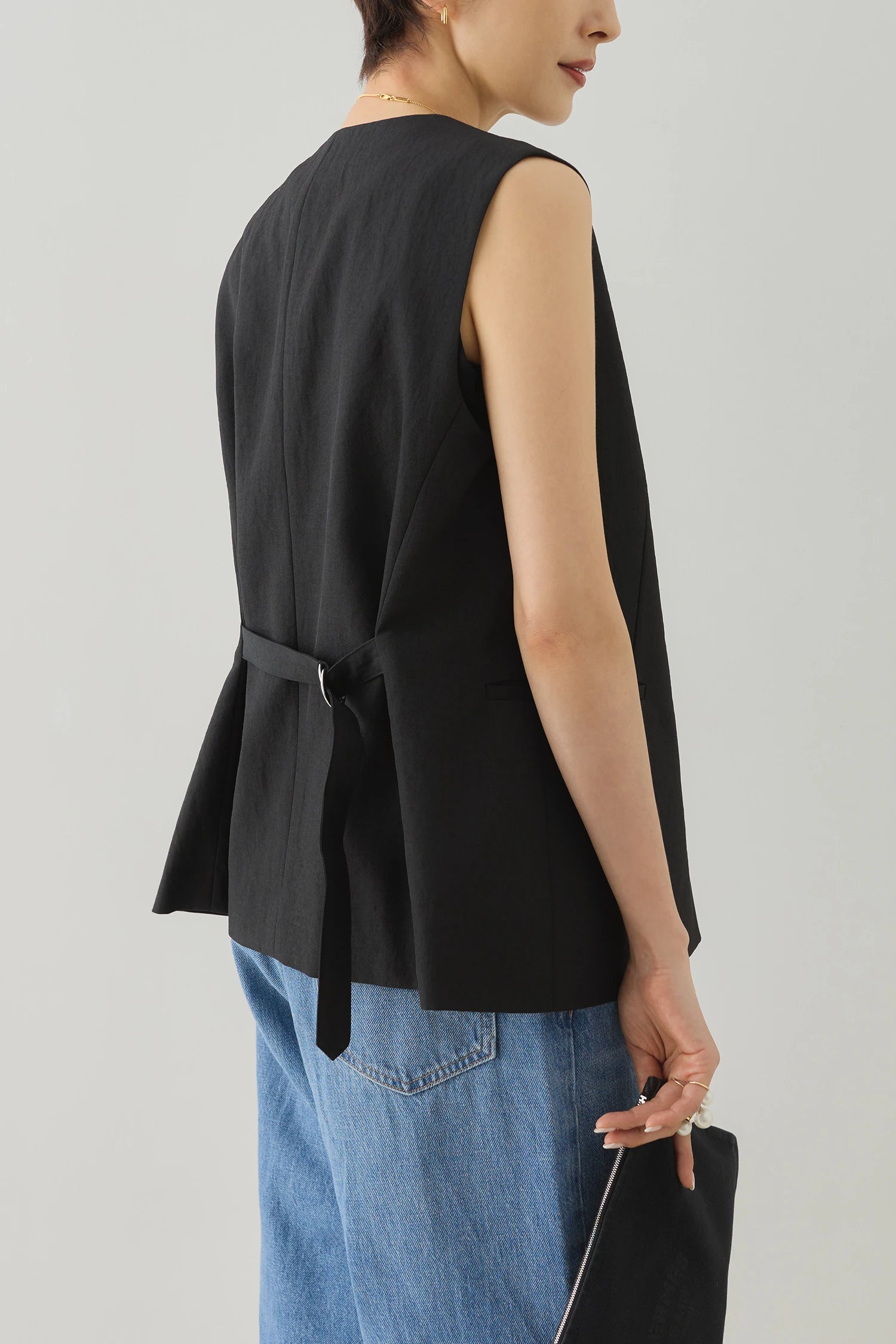 HAUNT NOSLEEVE JACKET Vest