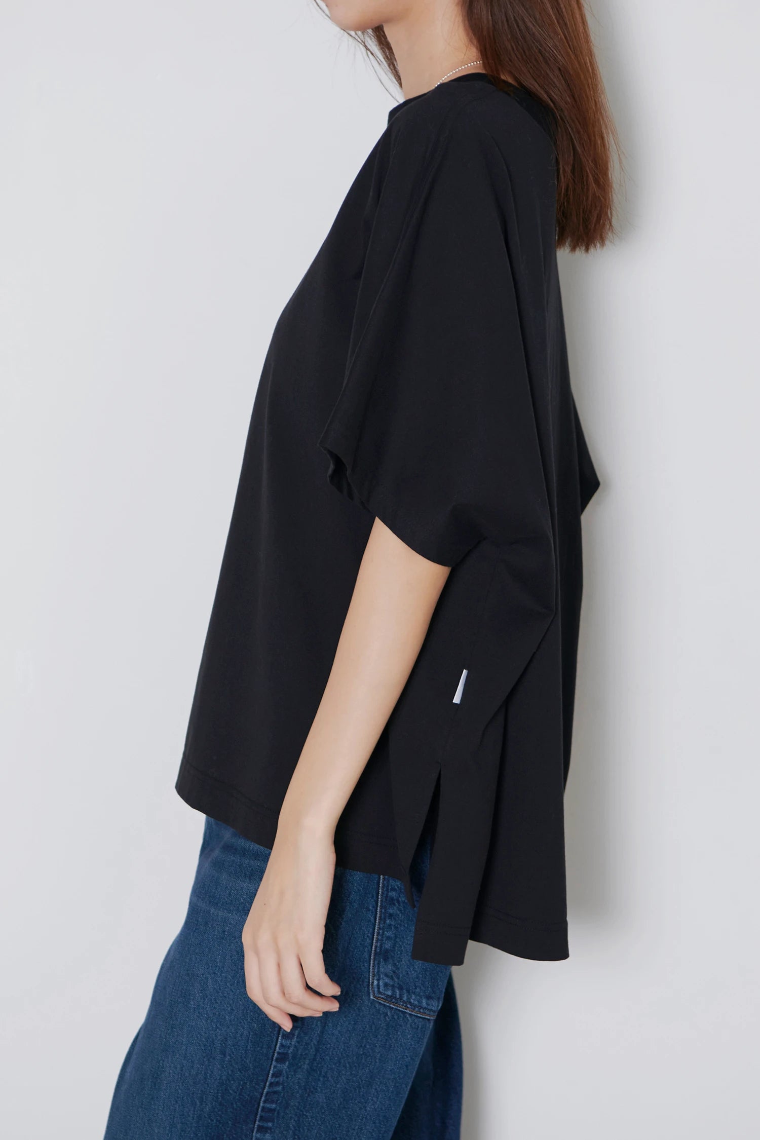 LOOSE DOLMAN TEE