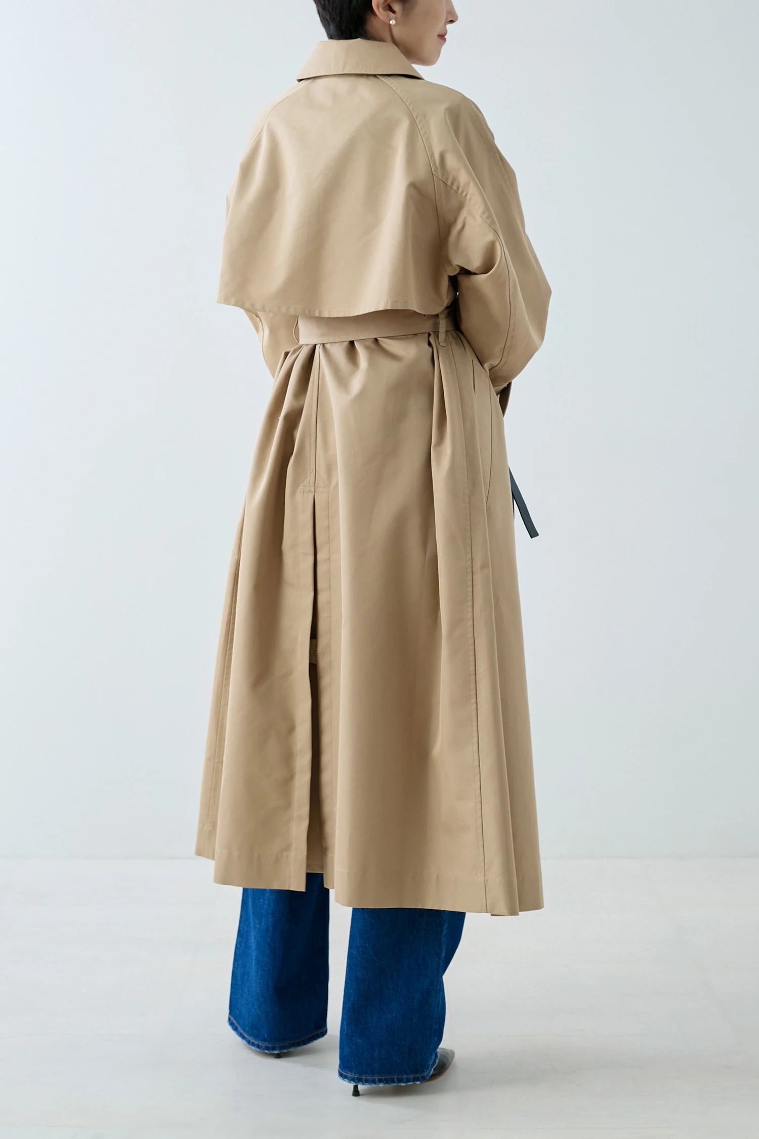 TRENCH COAT