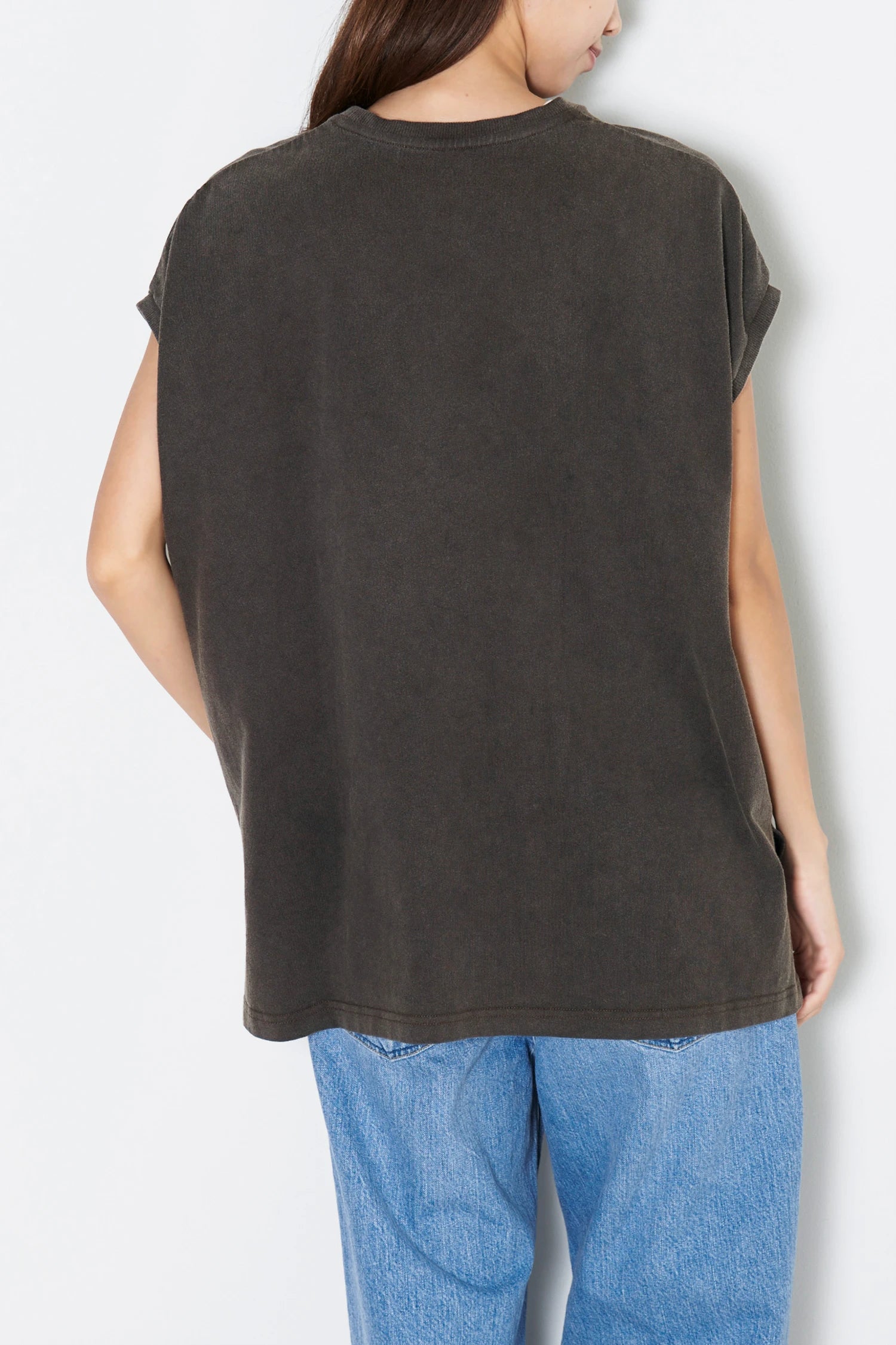 BIG NO SLEEVE TEE