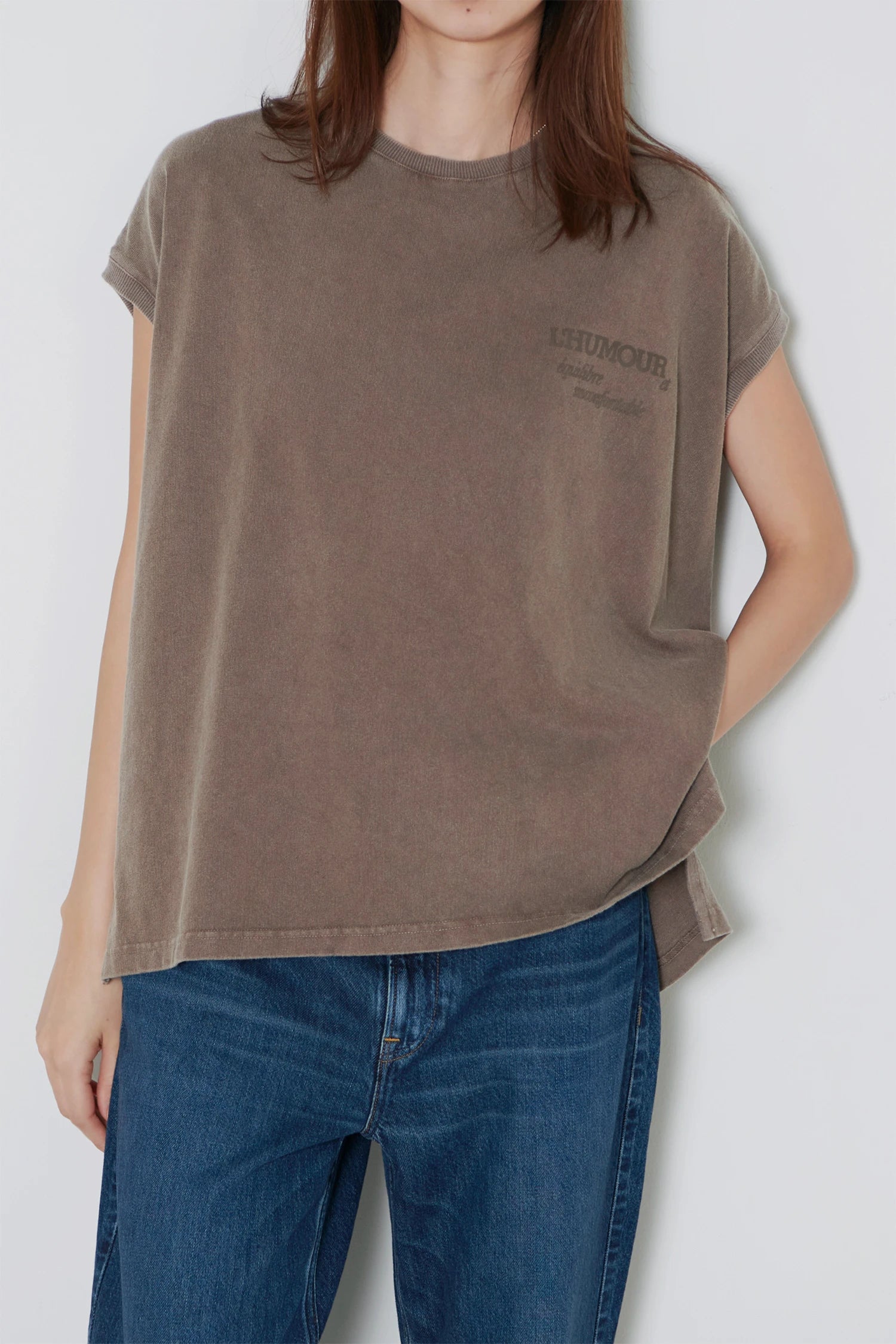 BIG NO SLEEVE TEE