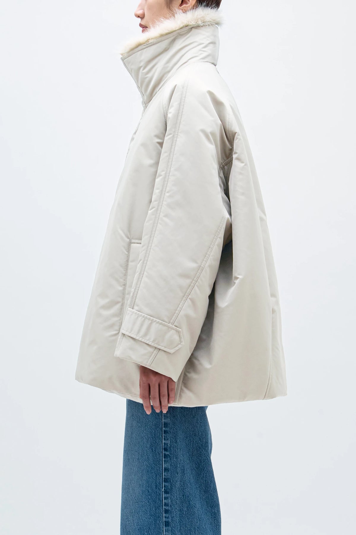 upper hights THE U-BENCH MID Coat