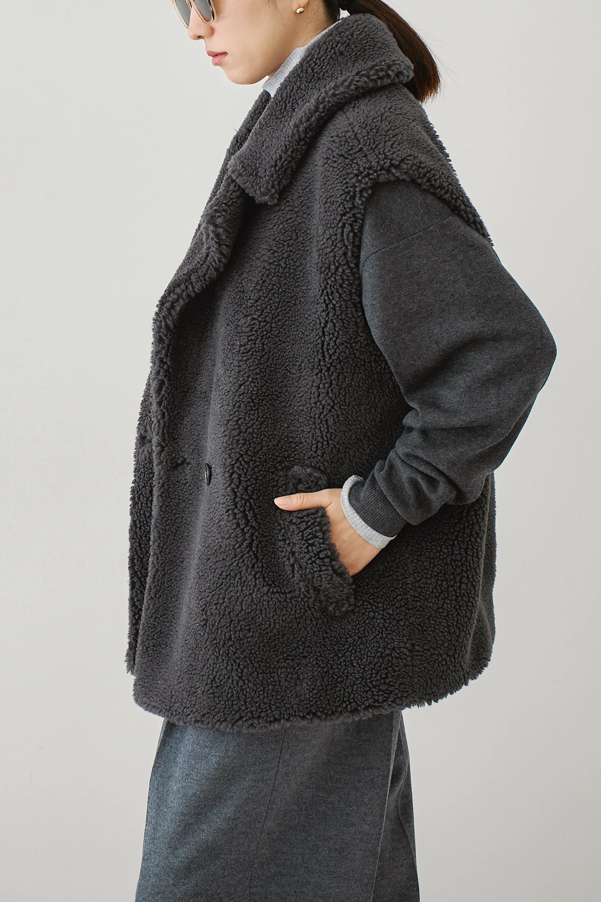 HAUNT TAILORED BOA VEST Coat