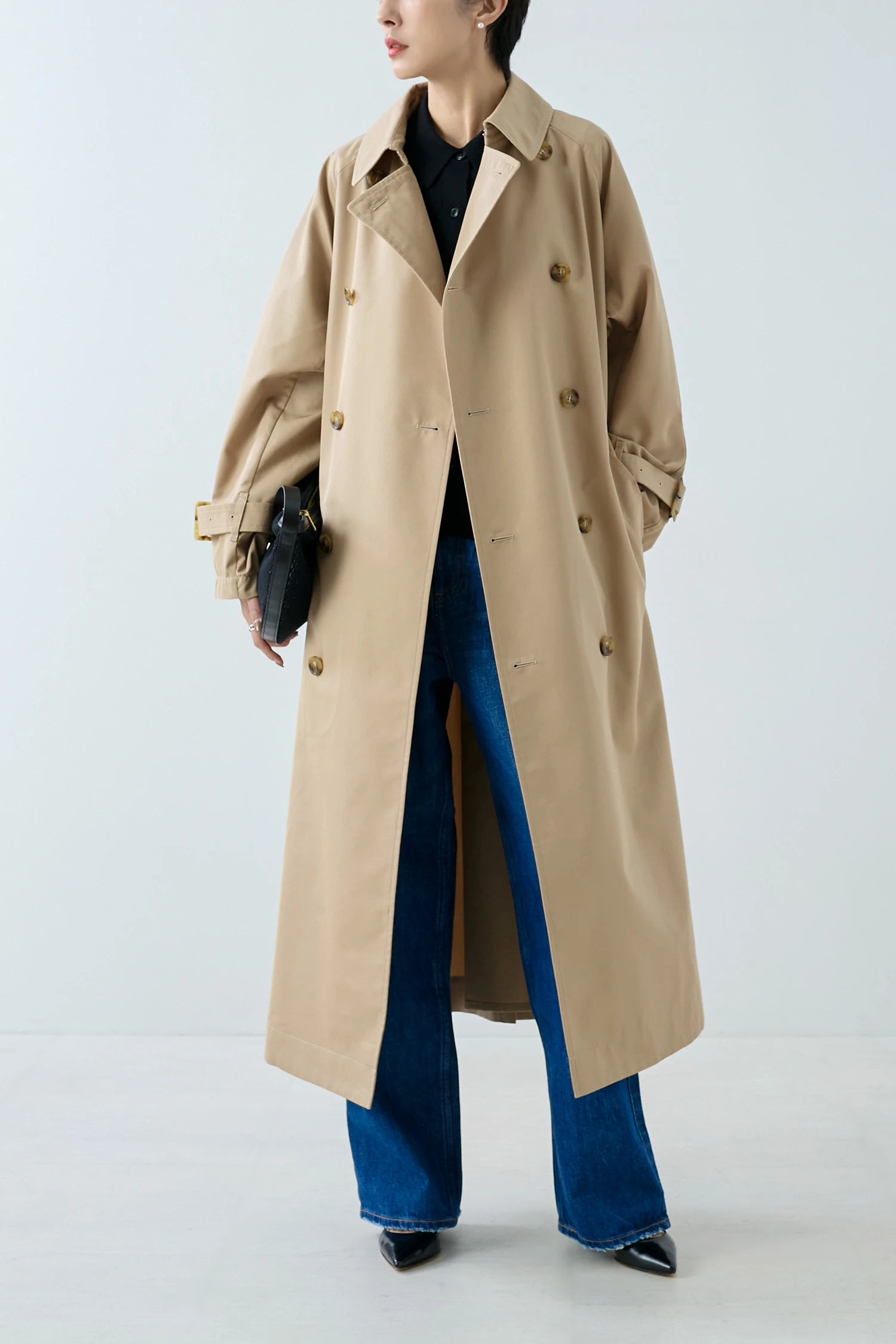 TRENCH COAT