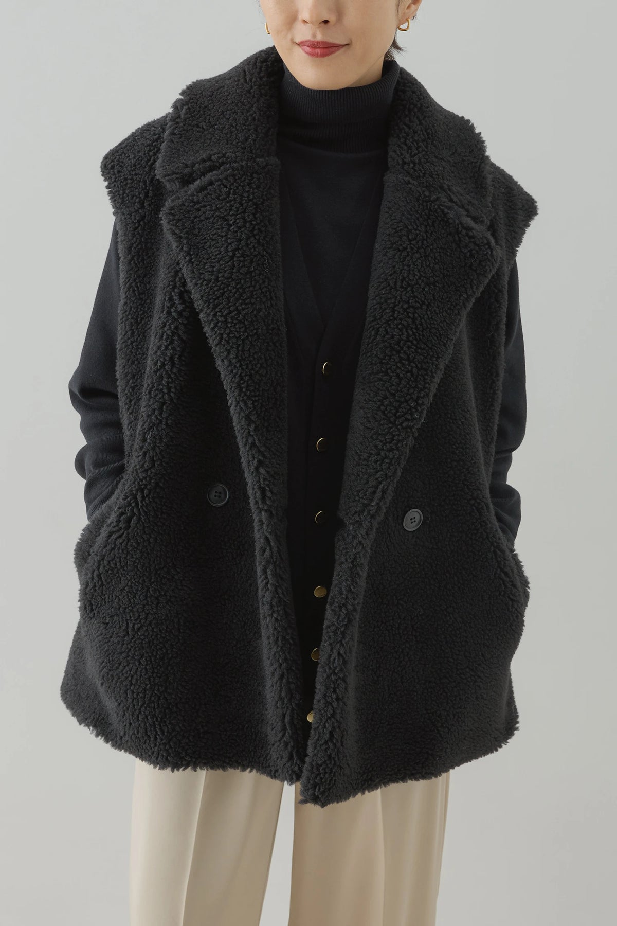 HAUNT TAILORED BOA VEST Coat