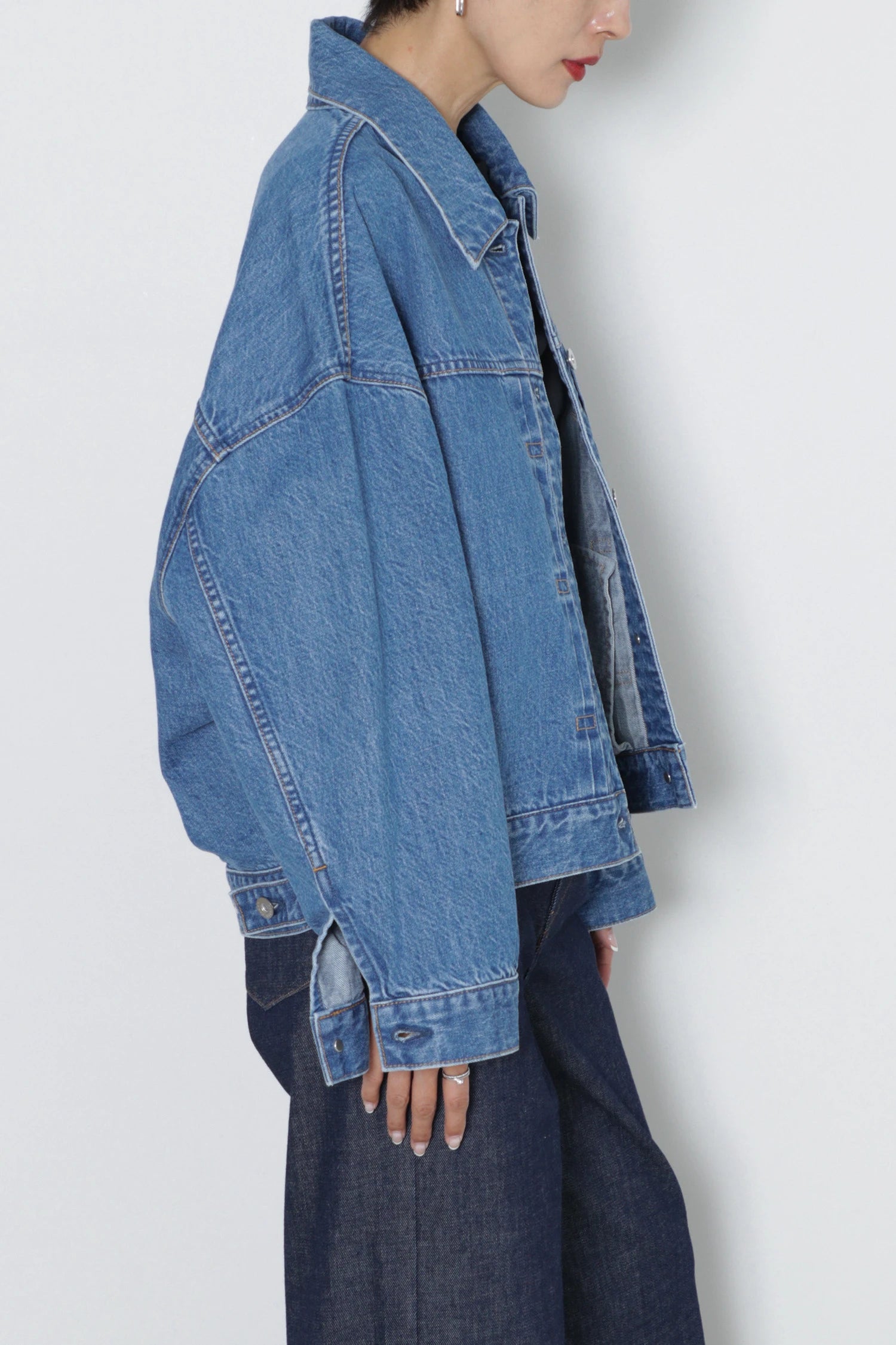THE LOOSE DENIM JK