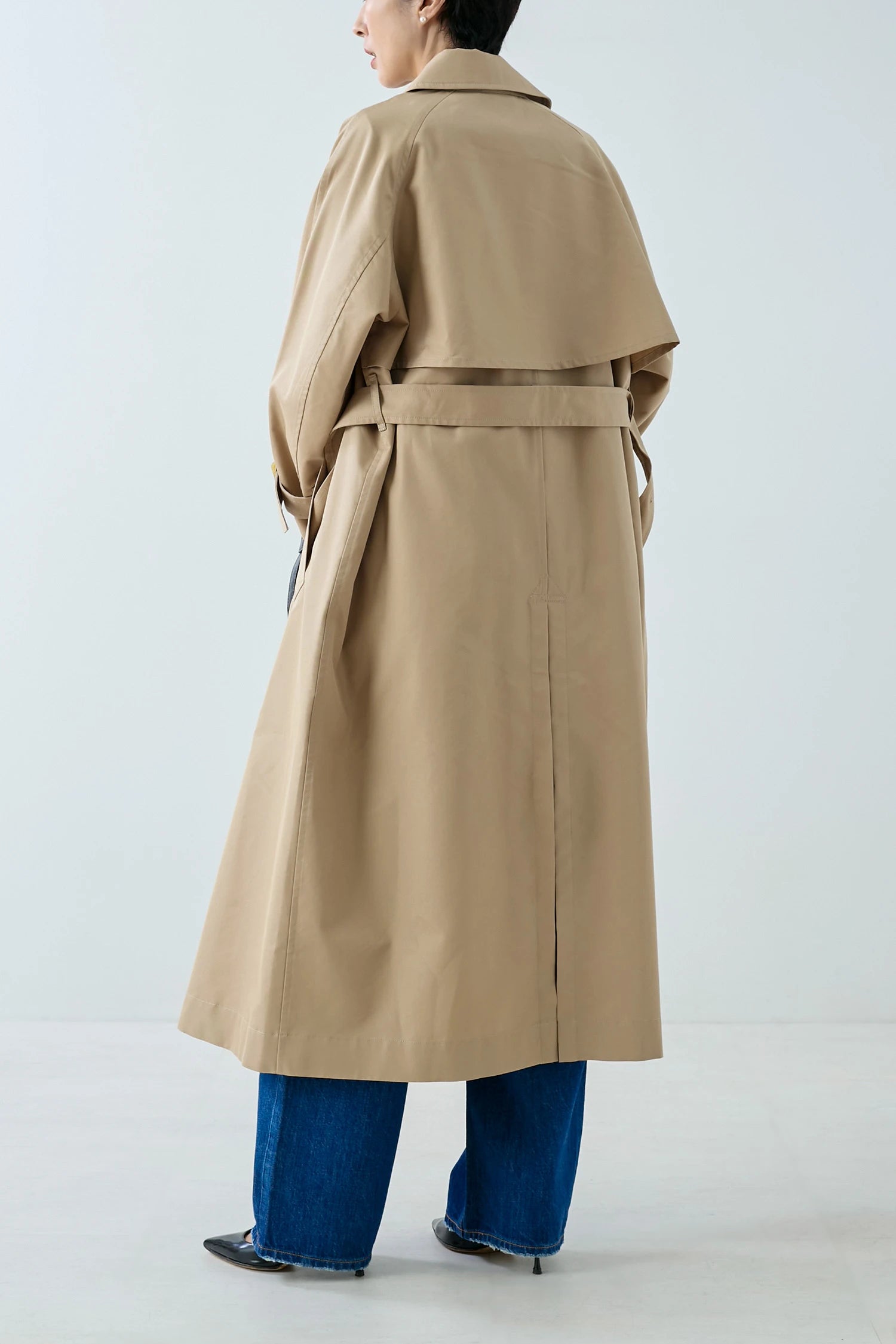 TRENCH COAT