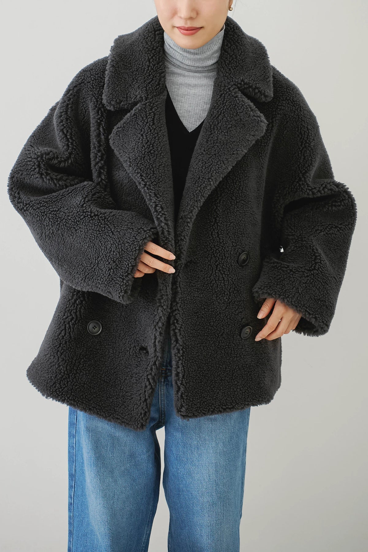 HAUNT BOA COAT Coat