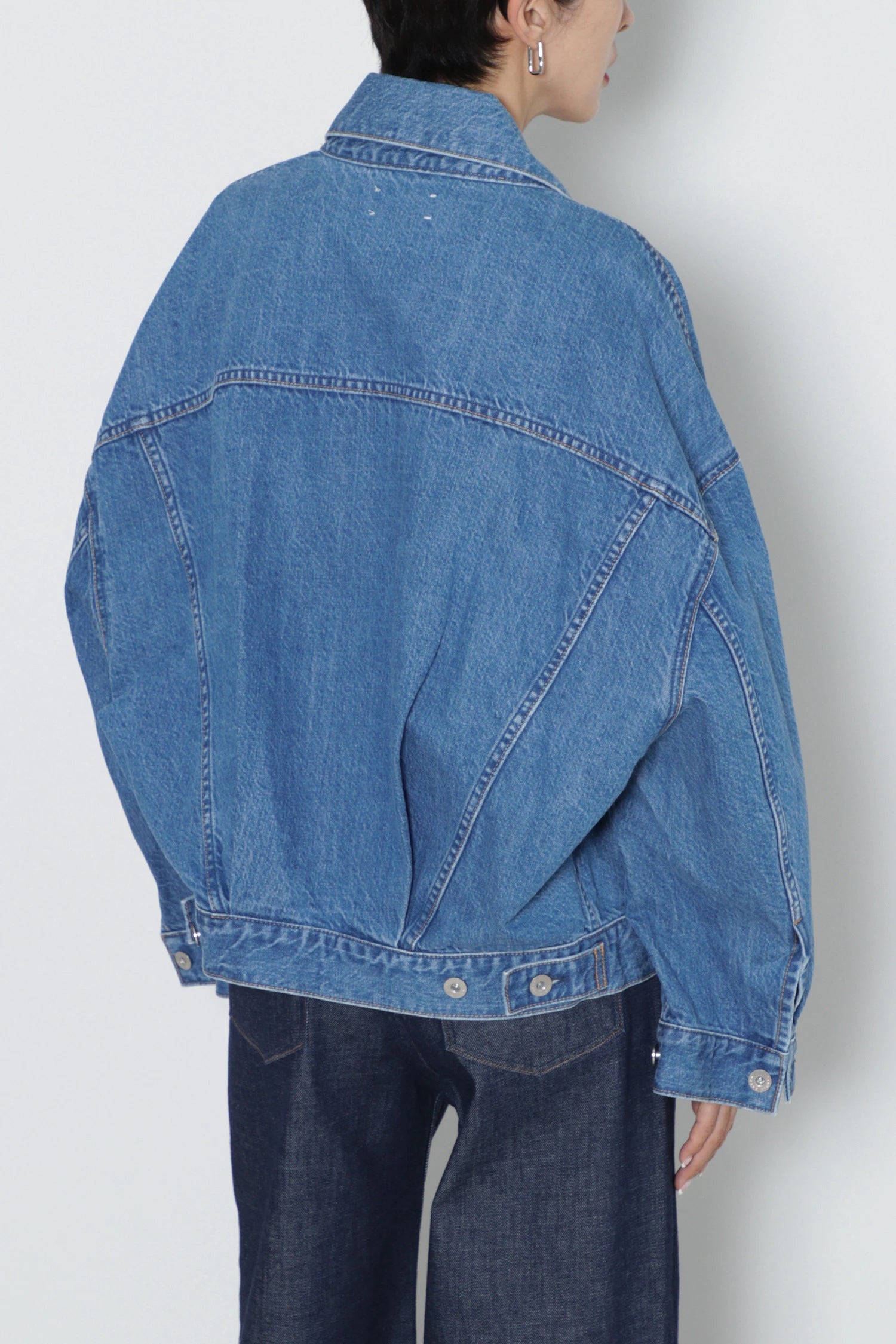 THE LOOSE DENIM JK
