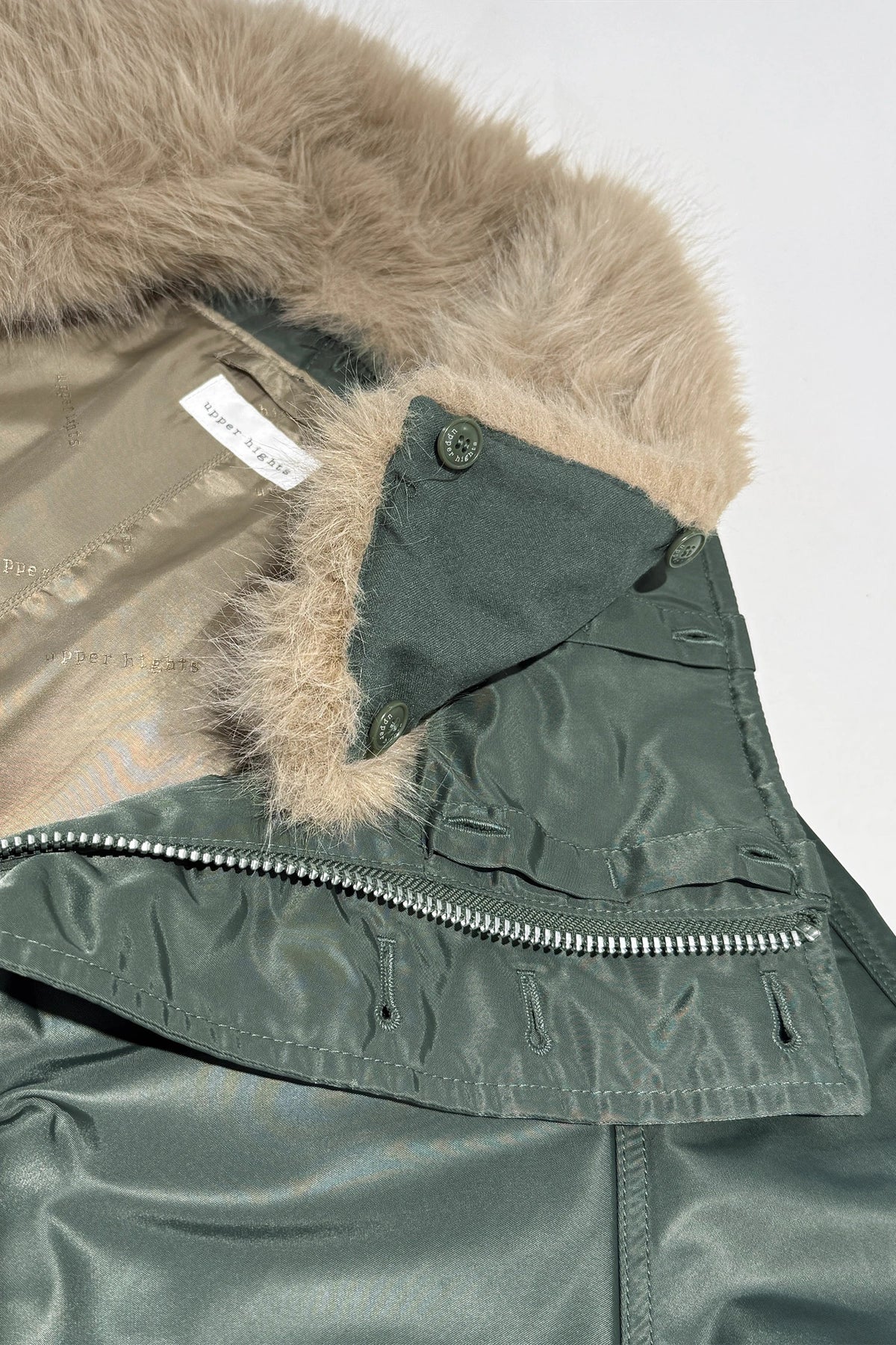 upper hights THE U-BENCH MID Coat