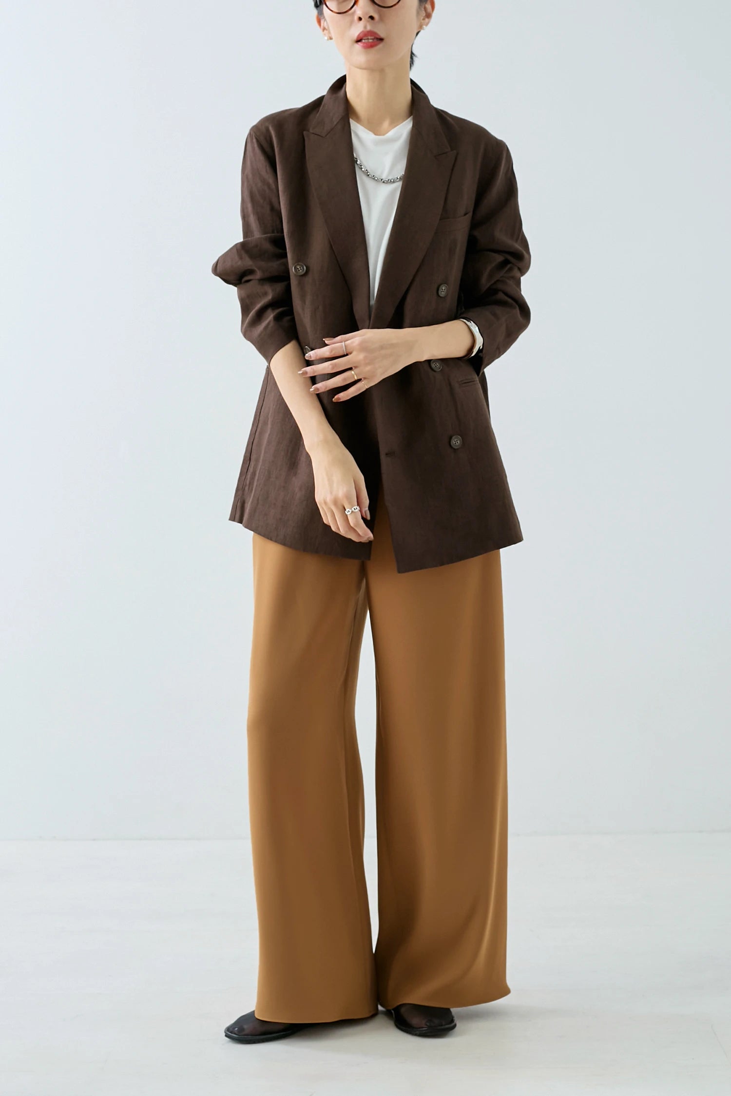 DOUBLE-BREASTED LINEN JACKET